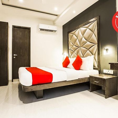 Oyo 37559 Hotel Al Haram Bombaj Exteriér fotografie